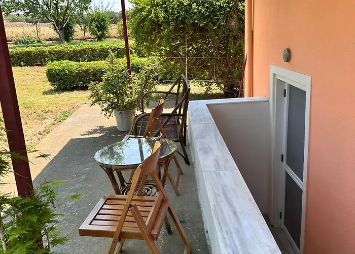 Ktima Lena Pensión Ormos (Thessaloniki)